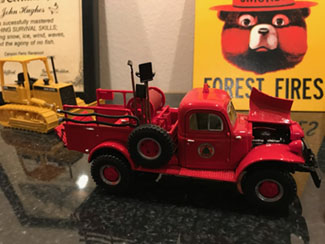 Red State of California First Gear Collectors Truck-640x480px